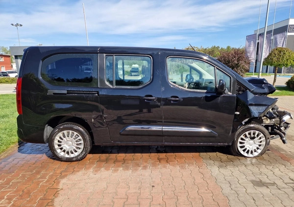 Toyota Proace City Verso cena 29198 przebieg: 170000, rok produkcji 2021 z Rymanów małe 106